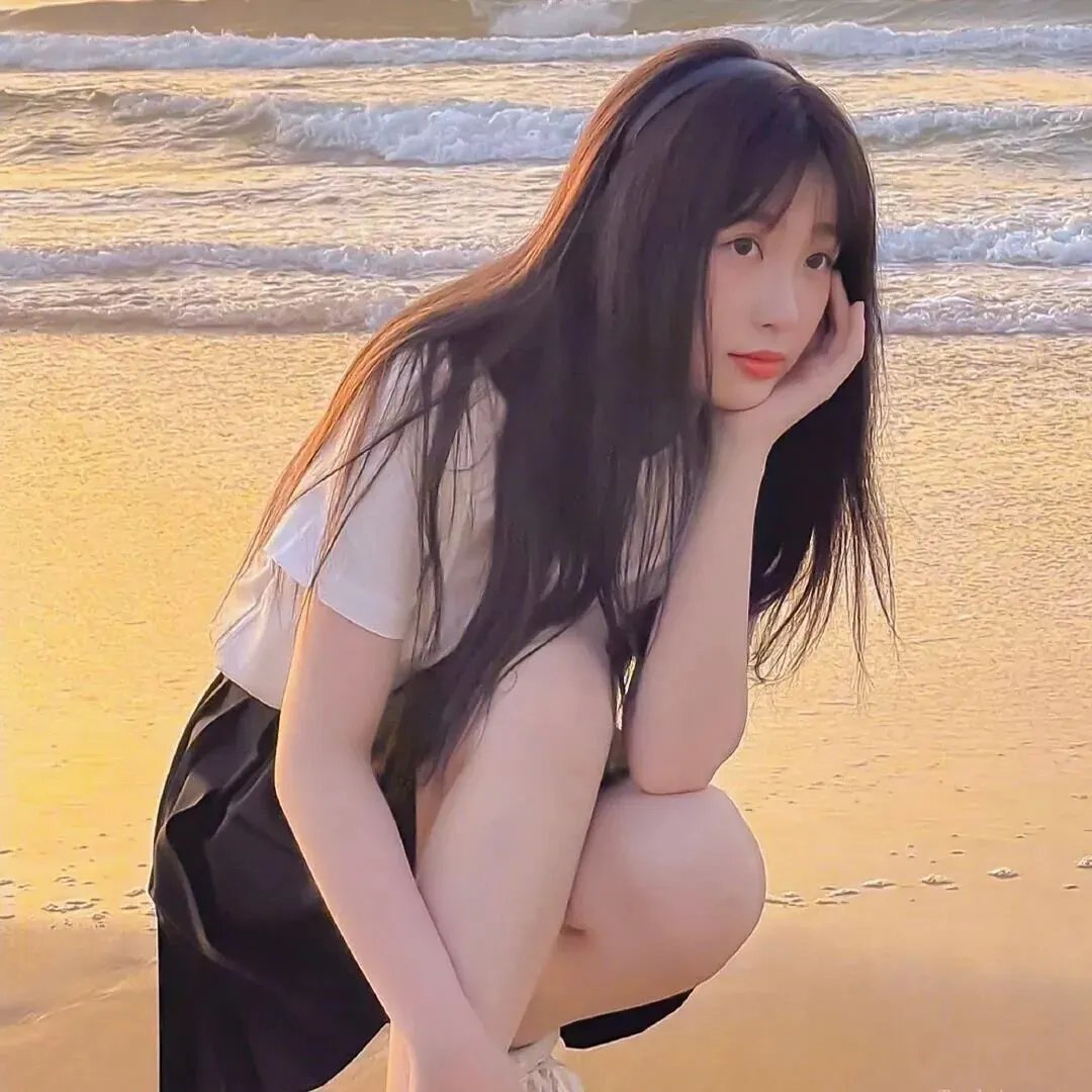 穿进电视里当后妈